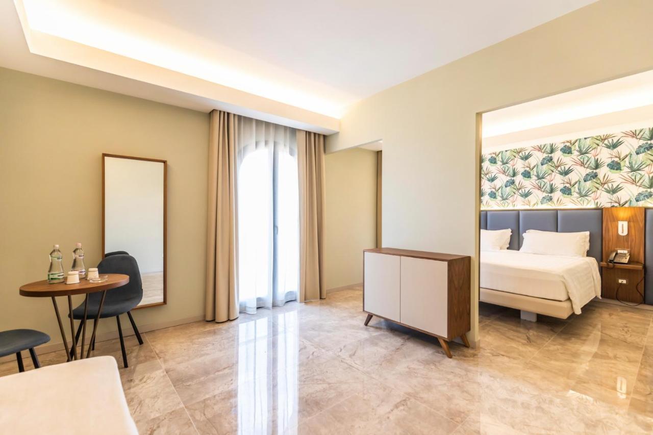 Solmaris Tropea Rooms & Suites Exterior photo